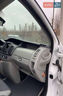 Минивэн Renault Trafic 2012 в Николаеве