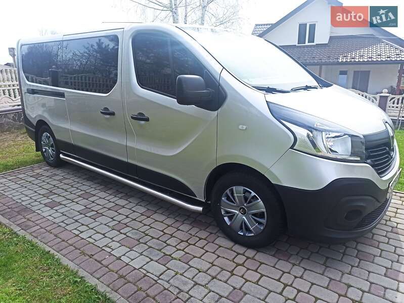 Минивэн Renault Trafic 2015 в Самборе фото 3 Минивэн Renault Trafic 2015 в Самборе