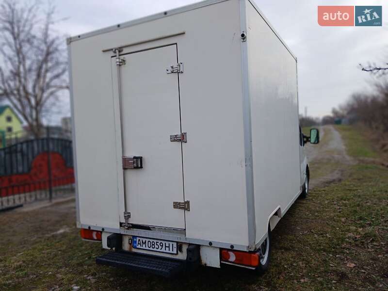 Грузовой фургон Renault Trafic 2013 в Бердичеве фото 49 Грузовой фургон Renault Trafic 2013 в Бердичеве