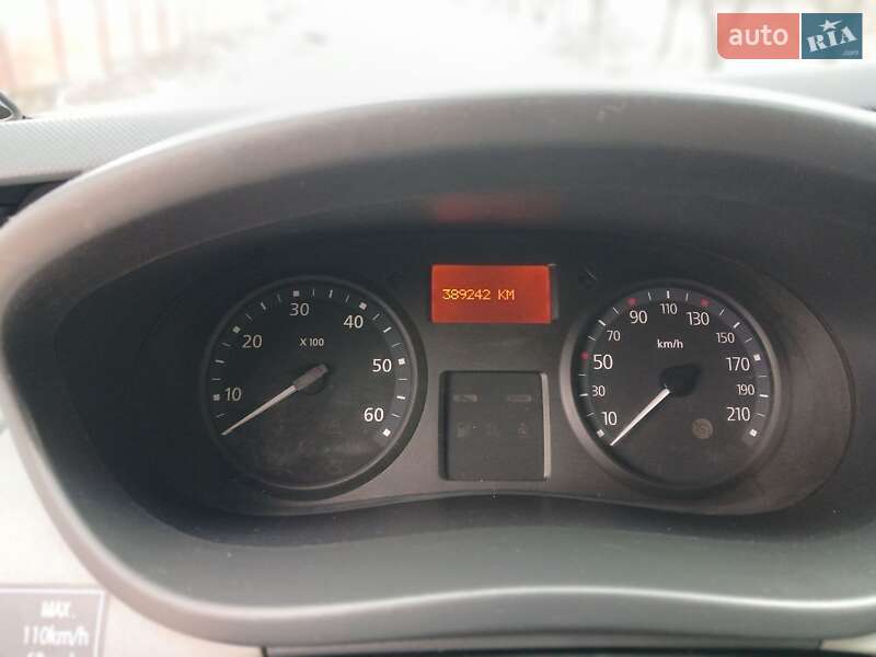 Грузовой фургон Renault Trafic 2013 в Бердичеве фото 4 Грузовой фургон Renault Trafic 2013 в Бердичеве