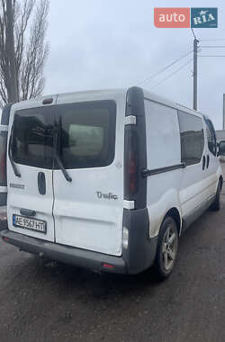 Минивэн Renault Trafic 2004 в 