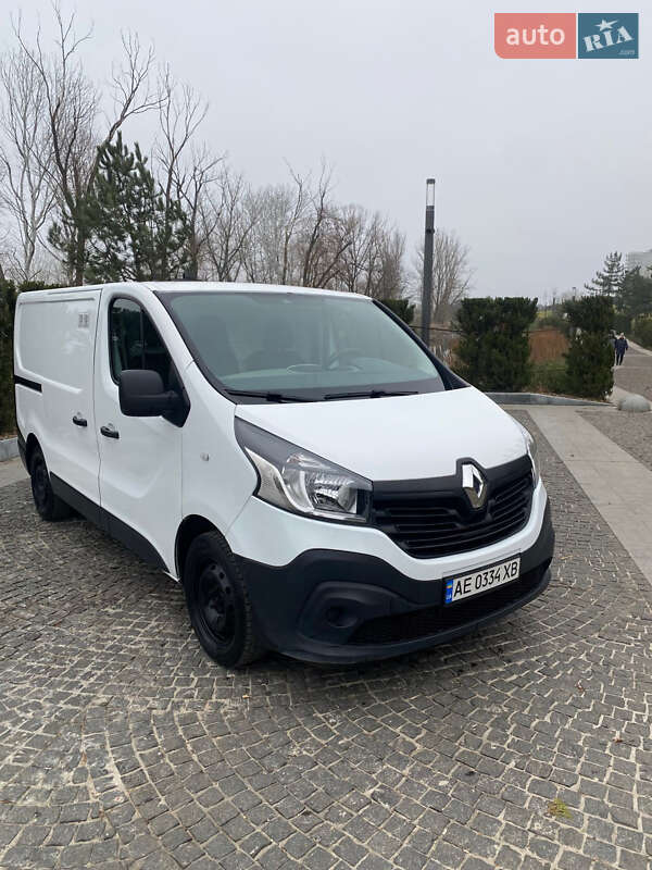Вантажний фургон Renault Trafic 2018 в Дніпрі