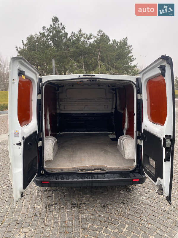 Вантажний фургон Renault Trafic 2018 в Дніпрі