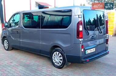 Минивэн Renault Trafic 2017 в 