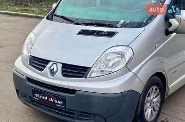 Минивэн Renault Trafic 2011 в Николаеве