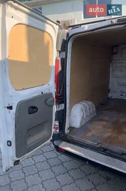 Вантажний фургон Renault Trafic 2012 в 