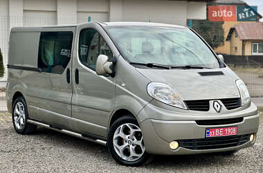 Мінівен Renault Trafic 2013 в Стрию