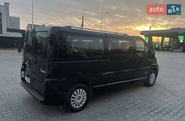 Минивэн Renault Trafic 2005 в Луцке