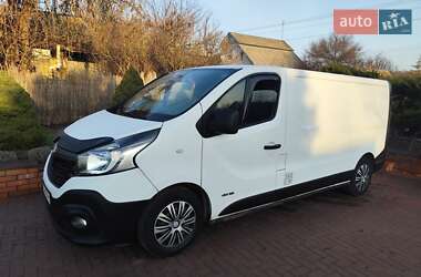 Грузовой фургон Renault Trafic 2015 в Соленом