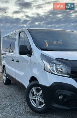 Минивэн Renault Trafic 2015 в Дубно