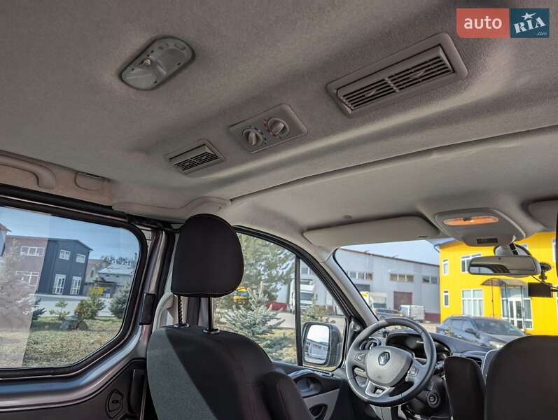 Минивэн Renault Trafic 2016 в Львове