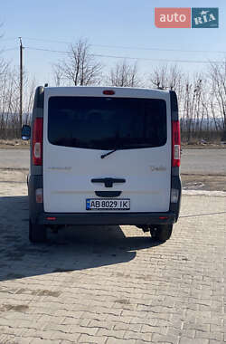 Грузовой фургон Renault Trafic 2009 в  фото 22 Грузовой фургон Renault Trafic 2009 в