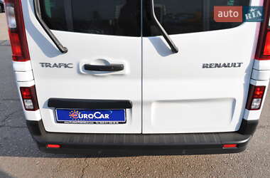 Мінівен Renault Trafic 2021 в 