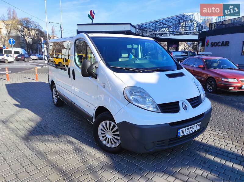 Минивэн Renault Trafic 2013 в Сумах фото 2 Минивэн Renault Trafic 2013 в Сумах