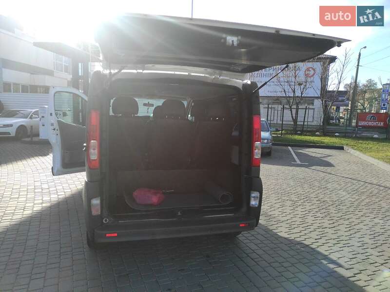 Минивэн Renault Trafic 2013 в Сумах фото 13 Минивэн Renault Trafic 2013 в Сумах