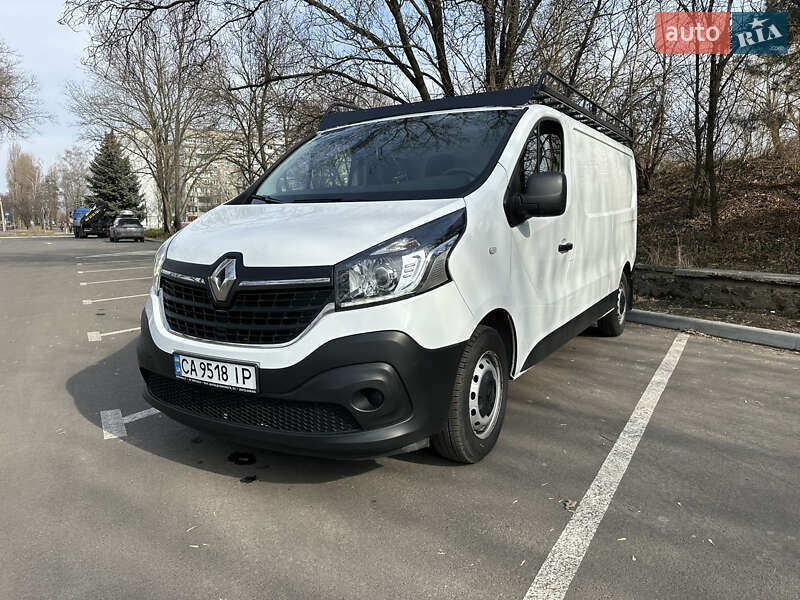 Вантажний фургон Renault Trafic 2022 в Черкасах