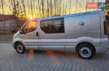 Мінівен Renault Trafic 2005 в 