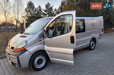 Мінівен Renault Trafic 2005 в 