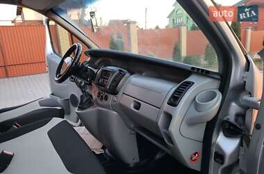Мінівен Renault Trafic 2005 в 