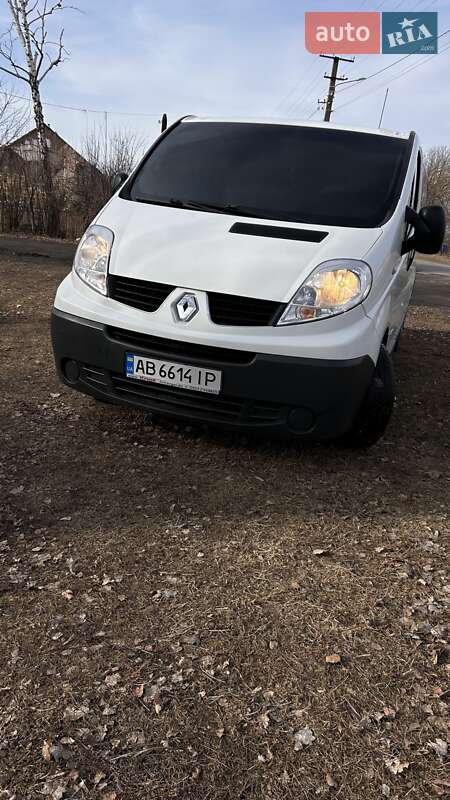 Минивэн Renault Trafic 2014 в Казатине