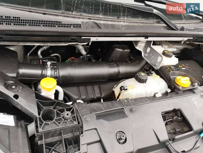 Грузовой фургон Renault Trafic 2020 в Киеве