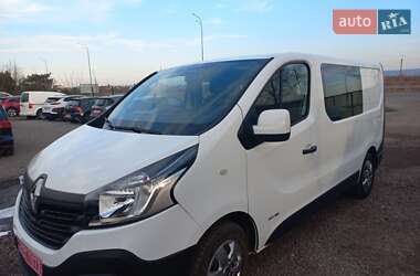 Renault Trafic 2015