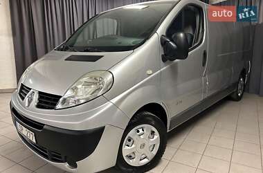 Грузовой фургон Renault Trafic 2013 в Ровно