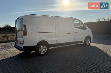 Грузовой фургон Renault Trafic 2020 в 