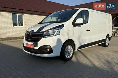 Грузовой фургон Renault Trafic 2020 в 