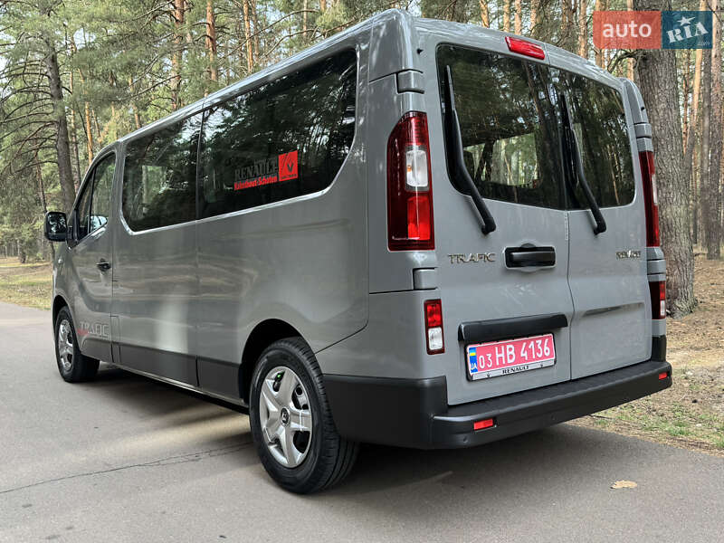 Минивэн Renault Trafic 2017 в Киеве