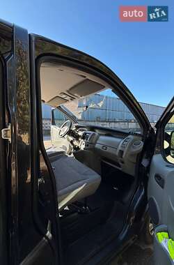 Минивэн Renault Trafic 2008 в 