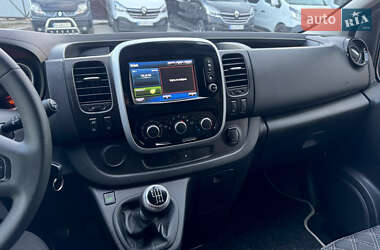 Мінівен Renault Trafic 2021 в 