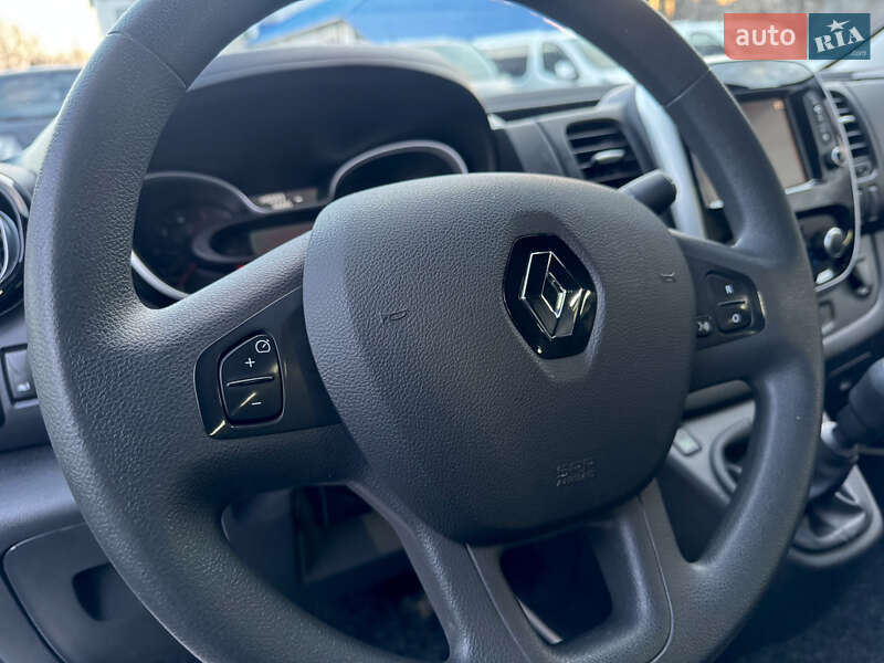 Мінівен Renault Trafic 2021 в Дубні