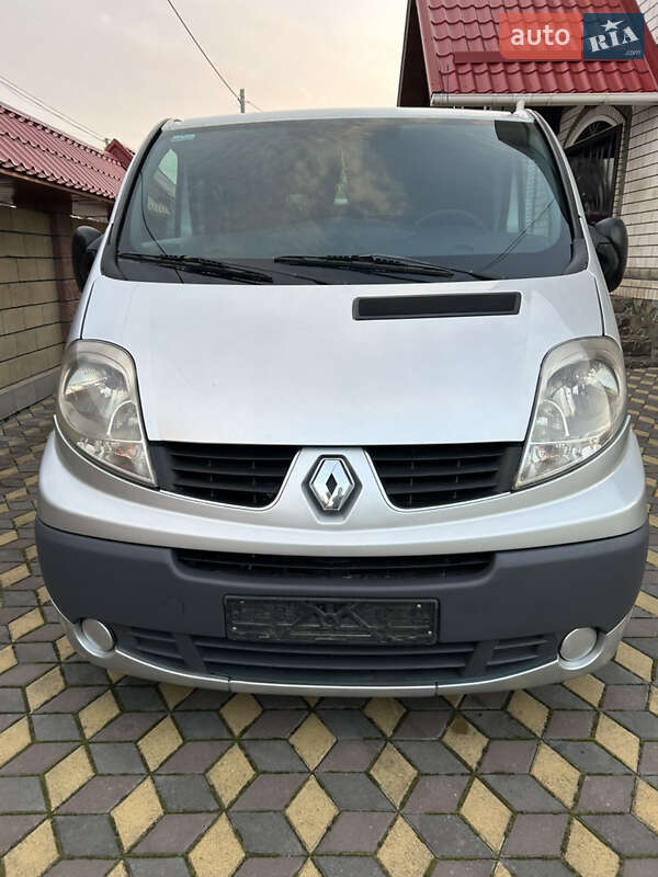 Renault Trafic 2012