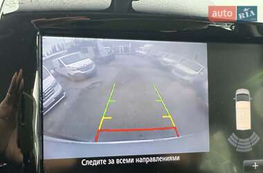 Грузопассажирский фургон Renault Trafic 2018 в 