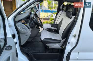 Мінівен Renault Trafic 2005 в Гайсину