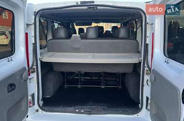Минивэн Renault Trafic 2011 в 