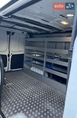 Грузовой фургон Renault Trafic 2020 в 