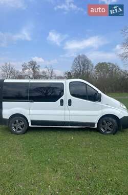 Минивэн Renault Trafic 2007 в 