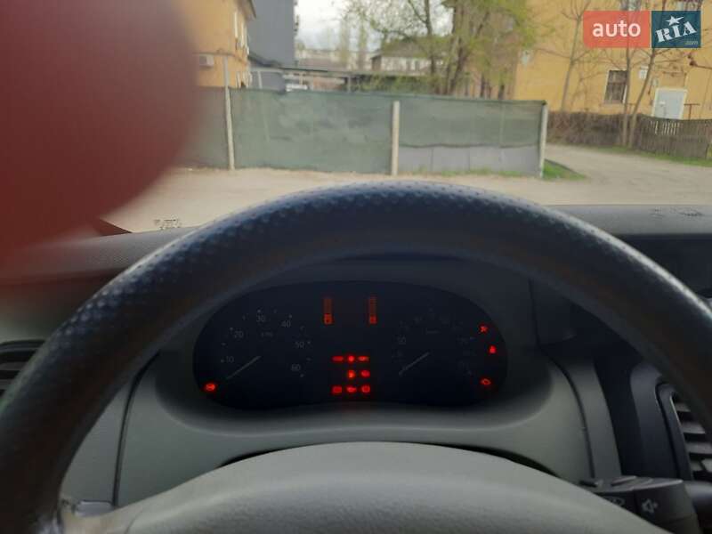 Минивэн Renault Trafic 2008 в Днепре