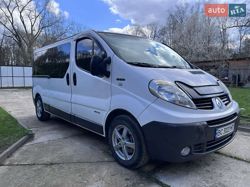 Мінівен Renault Trafic 2011 в Бориславі