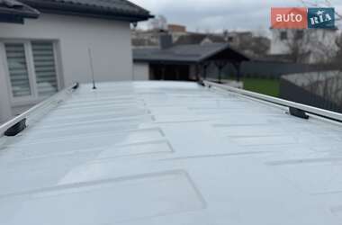Минивэн Renault Trafic 2014 в 