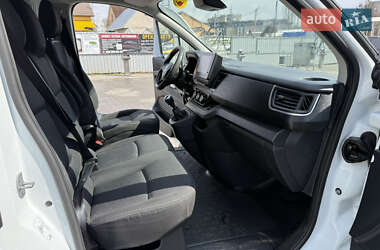 Грузовой фургон Renault Trafic 2022 в 