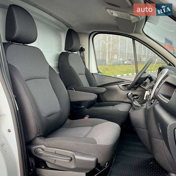 Вантажний фургон Renault Trafic 2020 в Києві