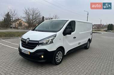 Грузовой фургон Renault Trafic 2020 в 