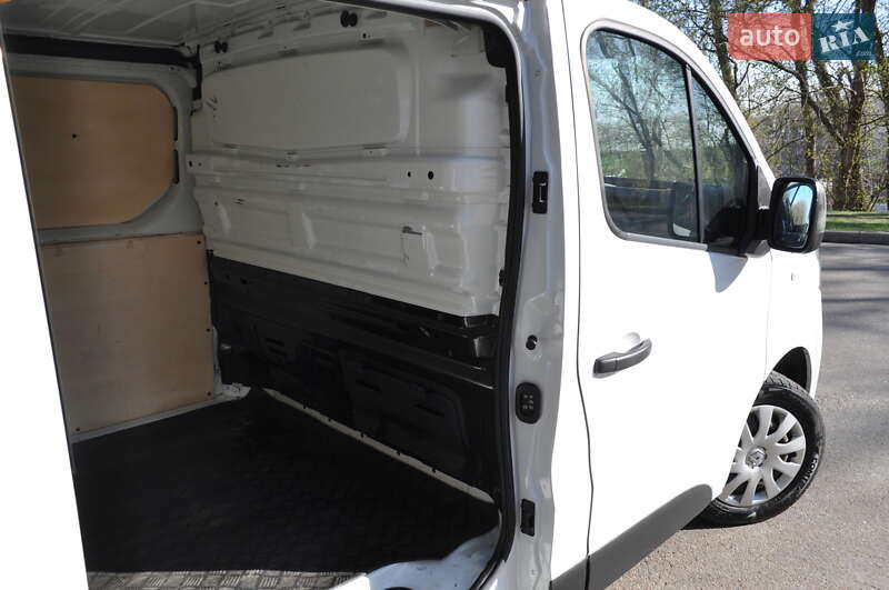 Грузовой фургон Renault Trafic 2019 в Киеве