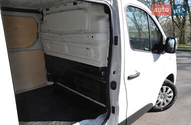 Грузовой фургон Renault Trafic 2019 в 