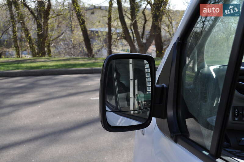 Грузовой фургон Renault Trafic 2019 в Киеве