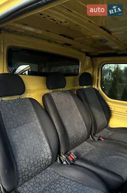 Мінівен Renault Trafic 2006 в 