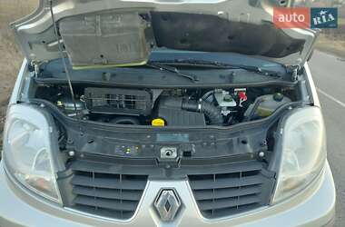 Вантажний фургон Renault Trafic 2013 в 